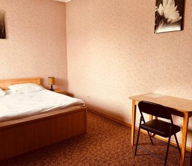 Sverdlov District House | Guest House Crocus