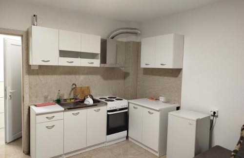 Bjelisi Apartment | Guest house Danica