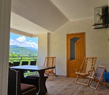 Chakvi House | Guest house EMZAR