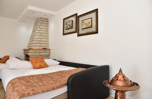 Ulcinj House | Guest House Evropa