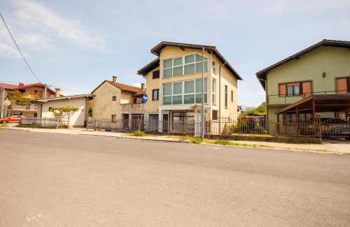 Mali Radic Apartment | Guest House Fiona