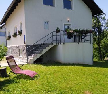 Irinovac House | Guest House First Stop