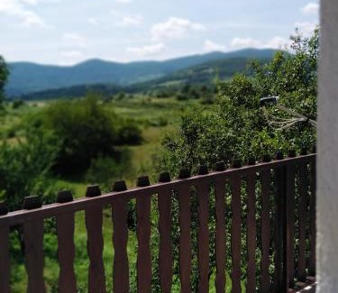 Irinovac House | Guest House First Stop