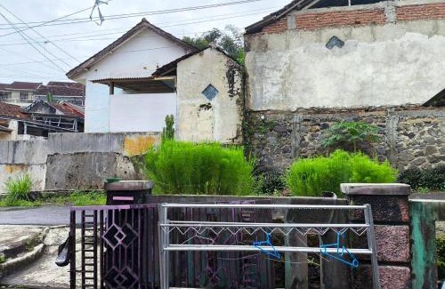Java House | Guest House Griya Talagasari Kawalu