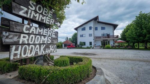 Ostarski Stanovi House | Guest House Hodak