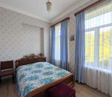 Zeda Gordi House | Guest House House at the Forest სახლი ტყის პირას