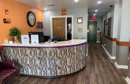 Lubbock Hotel | Guest House Inn Medical District near Texas Tech Univ