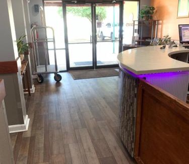 Lubbock Hotel | Guest House Inn Medical District near Texas Tech Univ