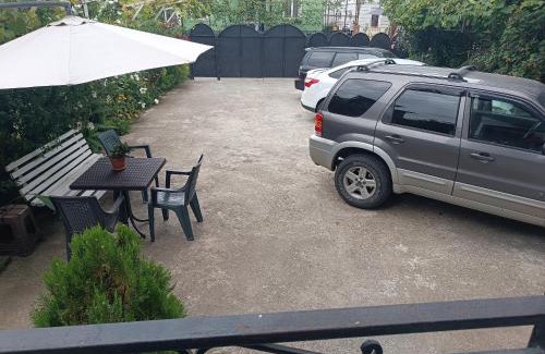Makhinjauri House | Guest House Irakli