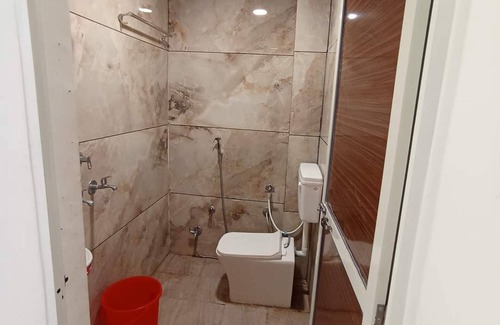 Ujjain House | Guest house is available near mahakal lokn