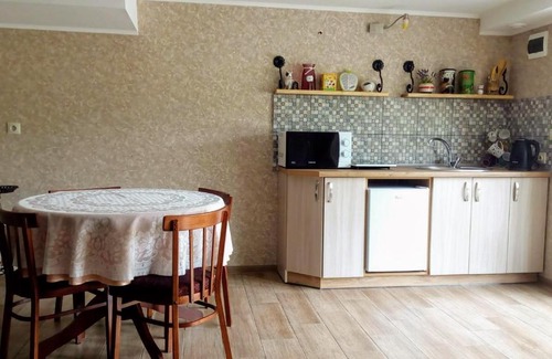 Lieninski rajon House | Guest house Izumrudnyy