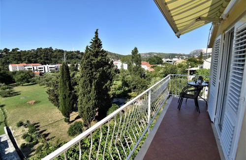 Srebreno House | Guest House Kanjuo