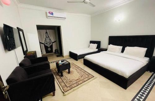 Karachi House | Guest House Karachi Gulshan E Iqbal