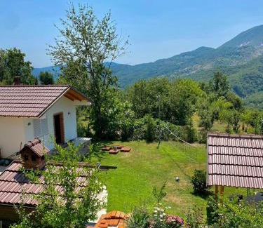 Dajt House | Guest House Laci
