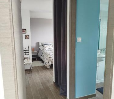 Roullens House | Guest House Le Citronnier