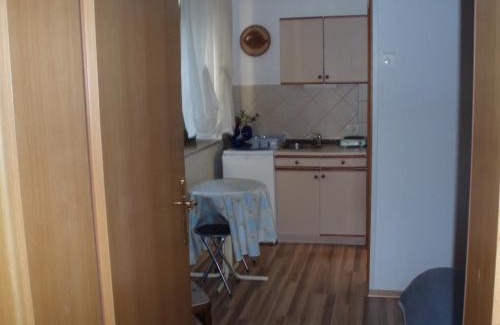 Sarsoni Bed & Breakfast | Guest House Lidija