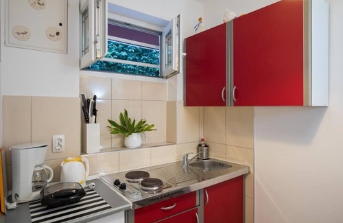 Sololaki Apartment | Guest House Lile - Apartment Ground Floor