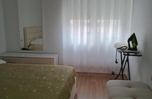 Pogradec Apartment | Guest House Liqeni