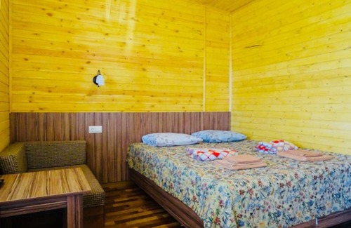Alakhadzi House | Guest house Ludmila