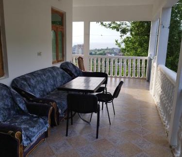 Gonio House | Guest house maka