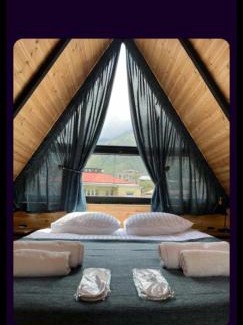 Gergeti House | Guest House Misho