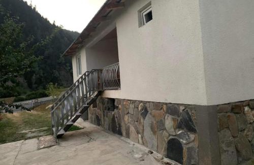 Bagvdanari House | Guest house Mzia