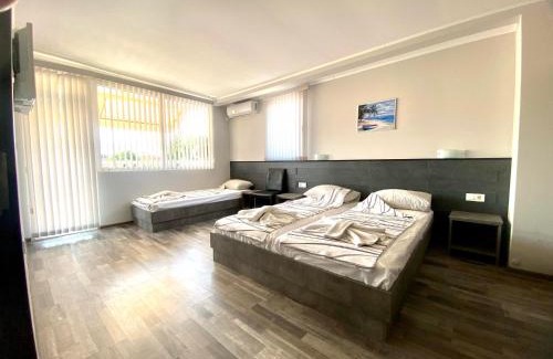 Ravda House | Guest house Napoli
