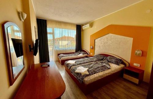 Ravda House | Guest house Napoli