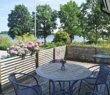Kalmar House | Guest House Near The Sea - With Sea View