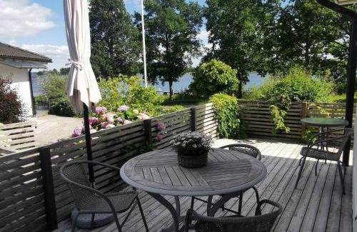 Kalmar House | Guest House Near The Sea - With Sea View