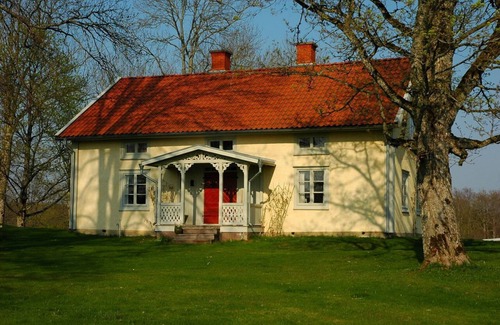 Vaxjo Municipality House | Guest house on the Skälsnäs estate in Småland