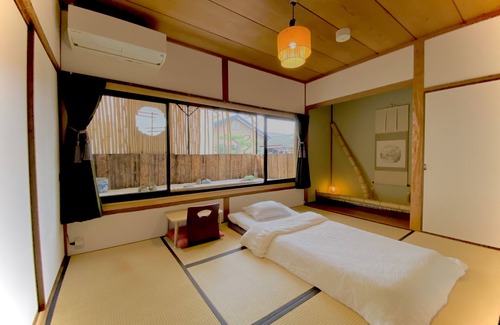 Nakagyo Ward Hostel | Guest House Oumi - Hostel