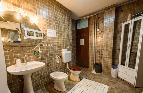 Tuzla House | Guest House PASHA