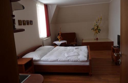Tvrdosin House | Guest House Penzión Fortuna
