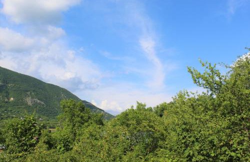 Ambrolauri House | Guest house Racha