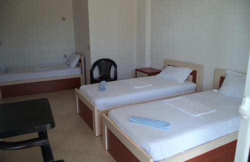 Himare House | Guest House Solive