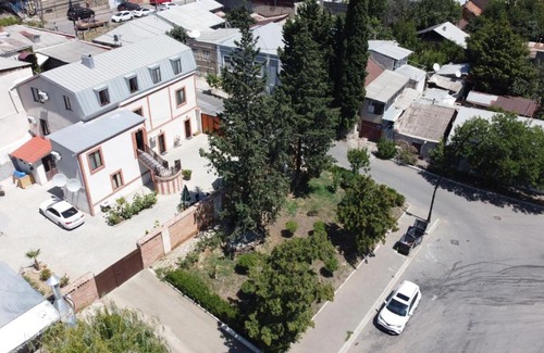 Tbilisi House | Guest House SPARTAK