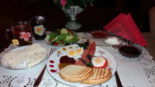 Kutaisi House | Guest House T&N