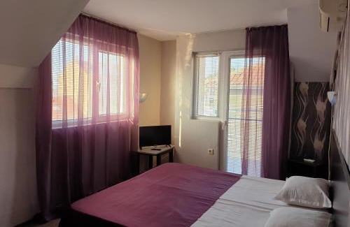 Pomorie House | Guest House Taligarov