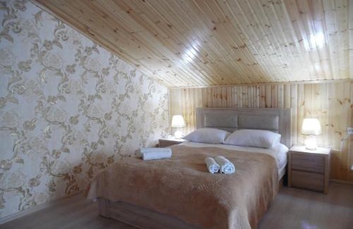Stepantsminda House | Guest House Tamta