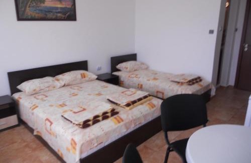 Akhtopol House | Guest House "Tania"