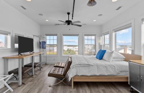 Topsail Beach House | Guest House Topsail