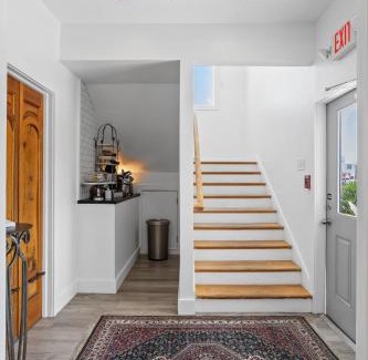 Topsail Beach House | Guest House Topsail