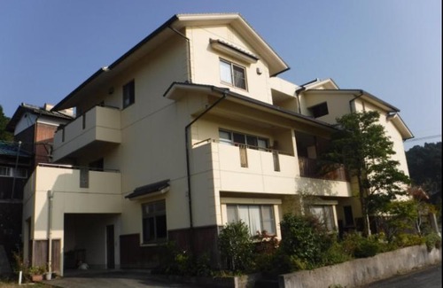 Imari House | Guest House Waon