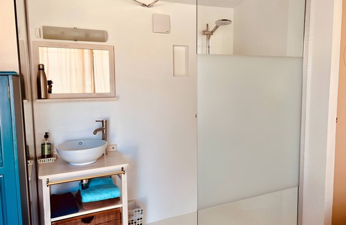 Nans-les-Pins Bed & Breakfast | Guest Room 'Bleuets' with Mountain View, Wi-Fi and Air Conditioning