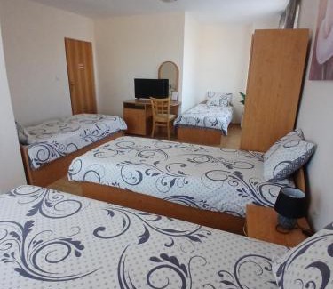 Kvartal Noviya Grad House | Guest rooms Bansko