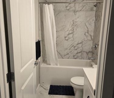 Southwest Calgary Apartment | Guest Suite in Southwest Calgary