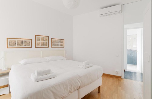 Zona Solari Apartment | GuestHost - M4 California Bright Apartment