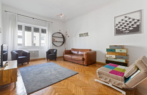 Guastalla Apartment | GuestHost - Porta Vittoria Central Apartment