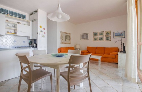 Baia Caddinas Apartment | GuestHost - Seaview Villa with Veranda GolfoAranci